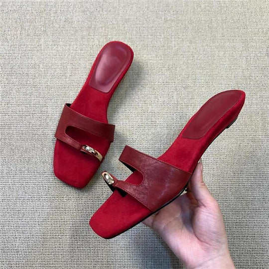 Damen Mules im modernen Metallic-Look mit verziertem Riemendesign R&B