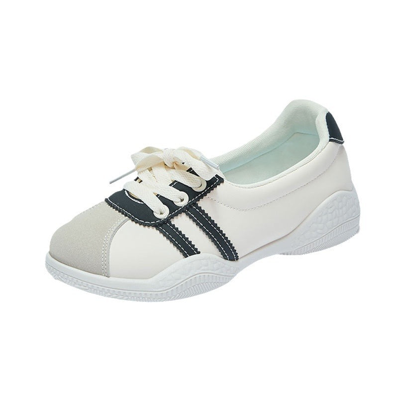 Damen Sneakers mit glanzvollem Obermaterial und atmungsaktivem Innenfutter