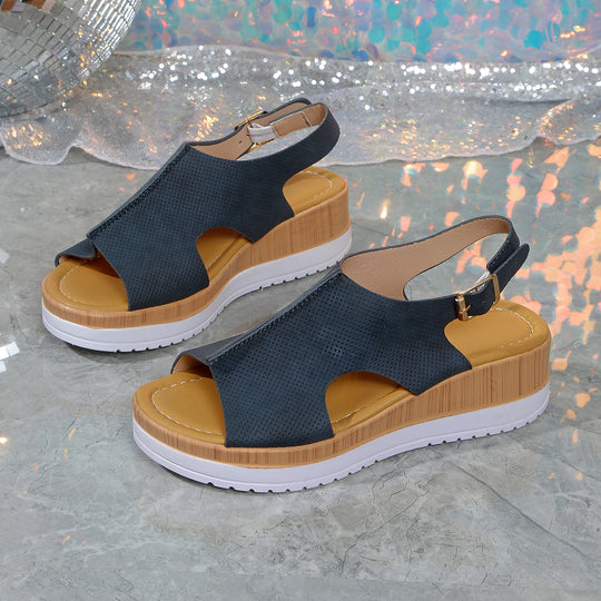 Damen Wedge-Sandalen mit perforiertem Obermaterial und verstellbarem Riemen R&B