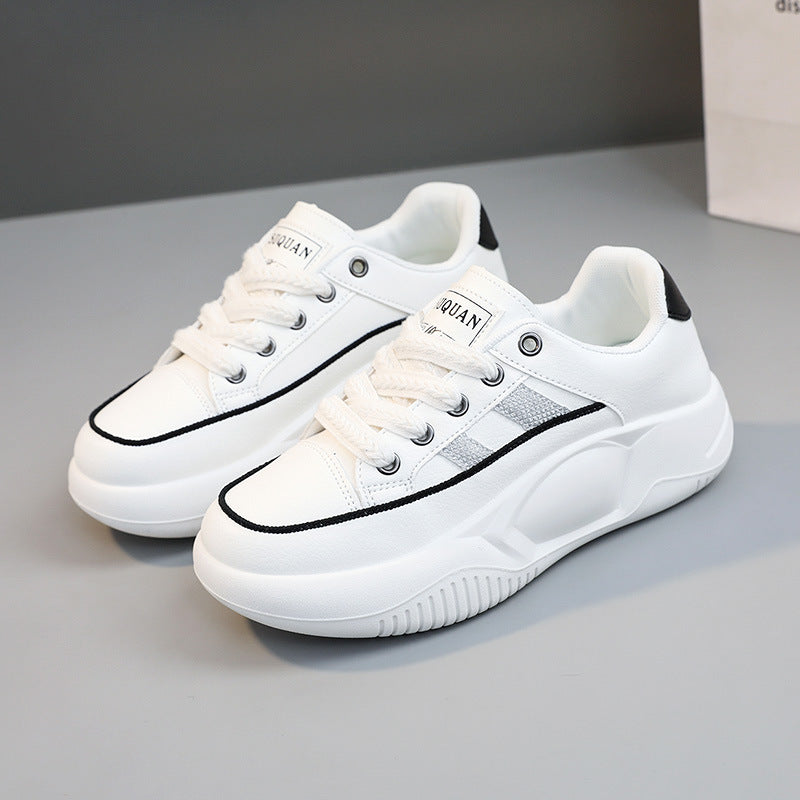 Damen Sneakers mit strukturiertem Obermaterial und rutschfester Sohle R&B