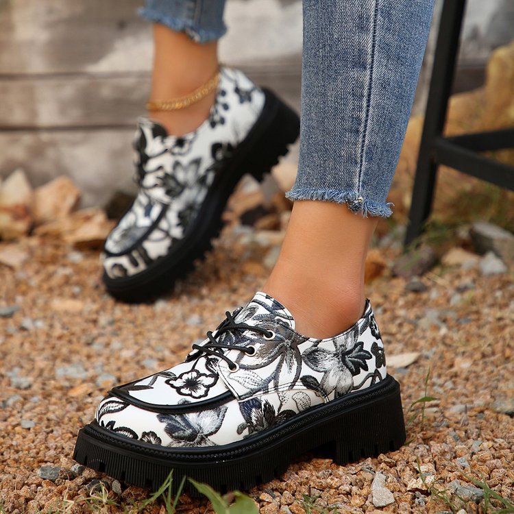 Damen modische Schnürschuhe mit floralem Design und rutschfester Profilsohle R&B