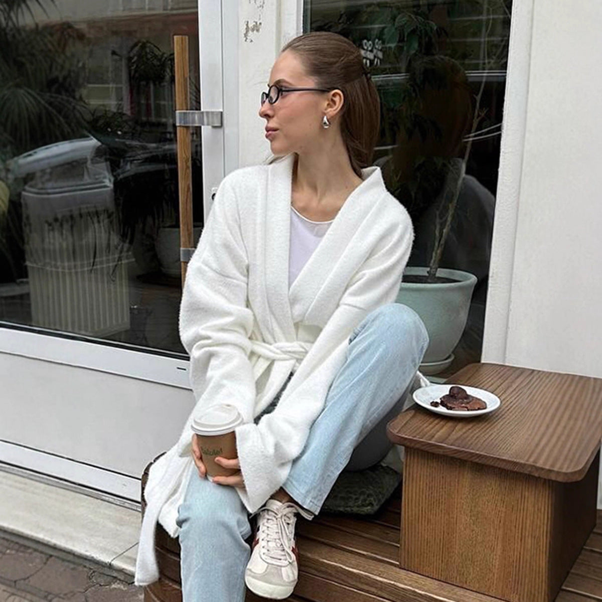Damen modische offene Strickjacke mit Taillengürtel und weitem Schnitt R&B