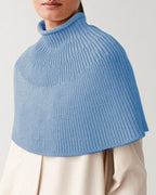 Damen Strickcape mit hochgeschlossenem Kragen