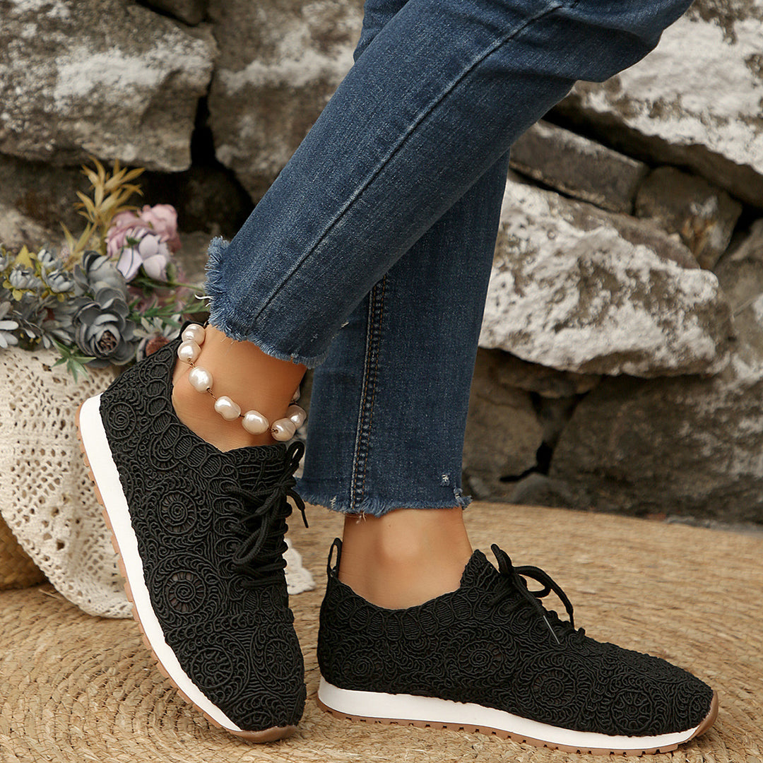 Damen Sneakers mit filigranem Häkeldesign und bequemem Fußbett R&B