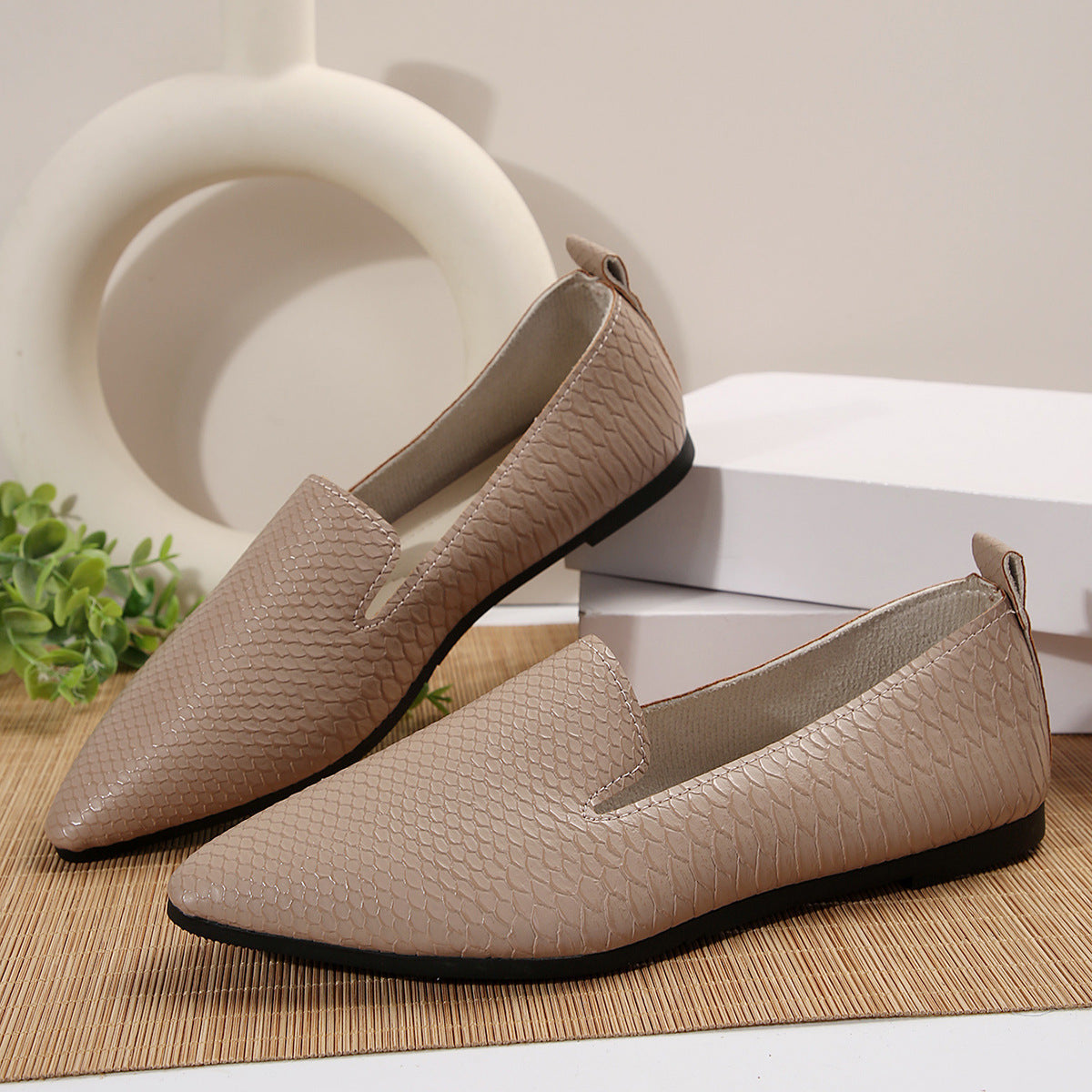 Damen Mokassin-Schuhe mit eleganter reptilartiger Optik und komfortablem Fußbett R&B