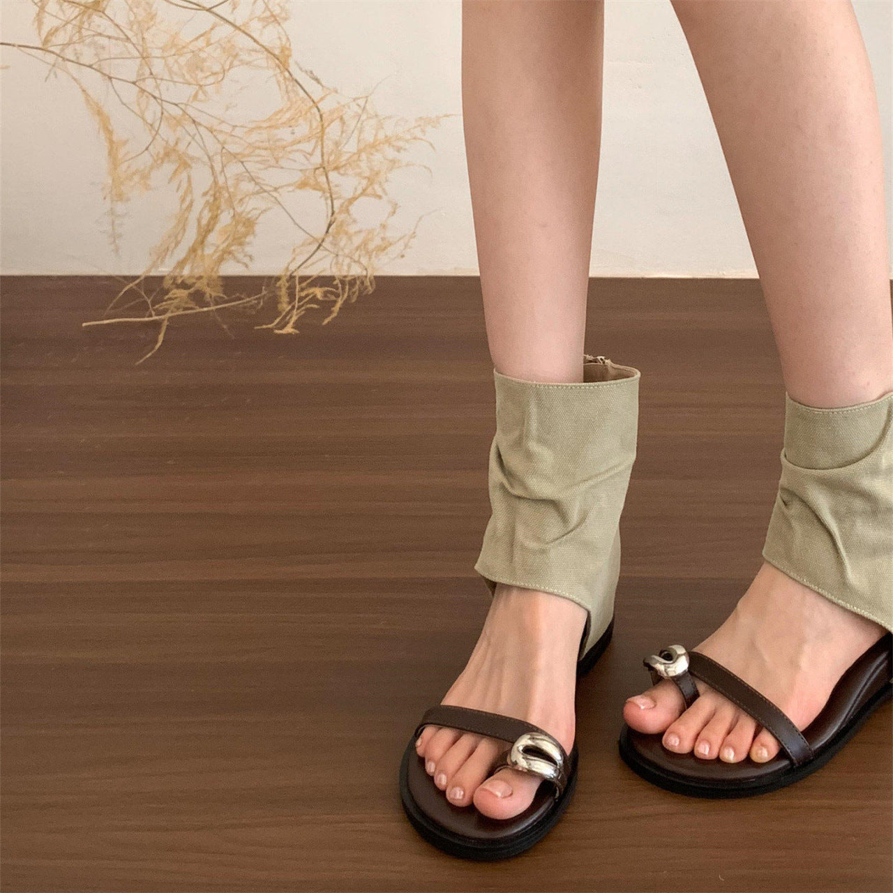 Damen Modische Wedgesandalen mit flexibler Obermaterial-Kombination und trendigem Dekor R&B
