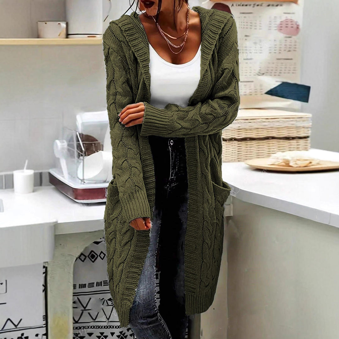 Damen Strickjacke im lässigen Langschnitt mit Zopfmuster und praktischen Taschen R&B
