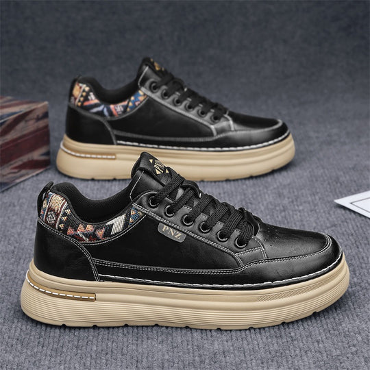 Damen Sportliche Sneakers mit motivierter Rückenkonstruktion und gepolsterter Rutschfester Sohle R&B