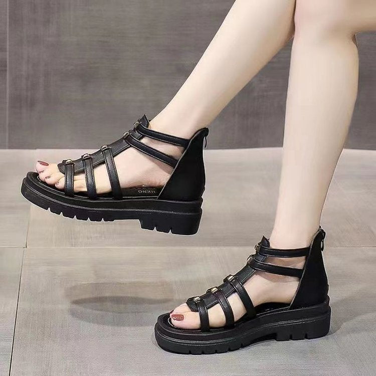 Damen nan gladiatorische Plateausandalette mit gepolstertem Komfortfußbett, profilierter Plateausohle und Rückreißverschluss R&B