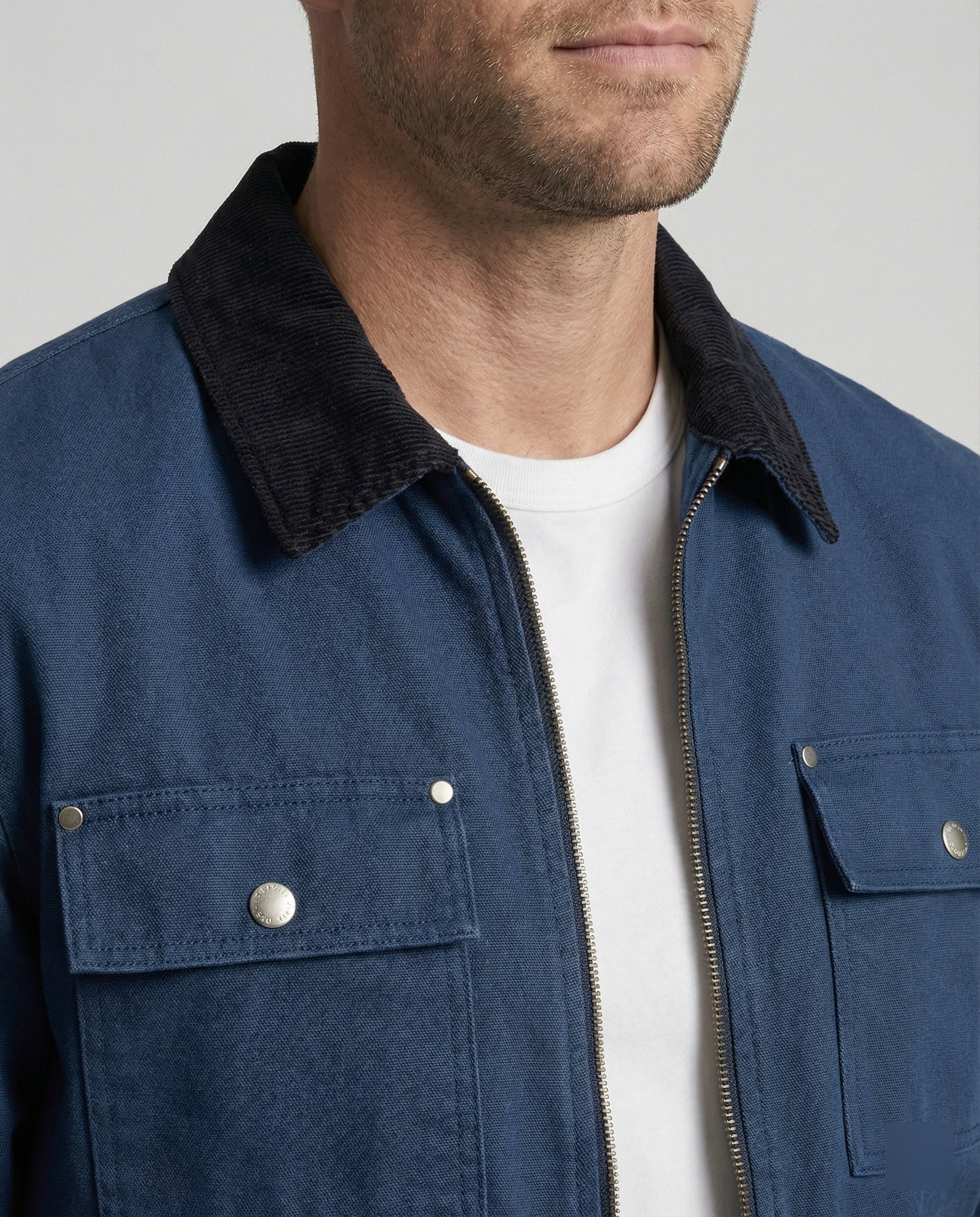Herren robuste Worker-Jacke im Chore-Stil mit Cordkragen und aufgesetzten Pattentaschen R&B
