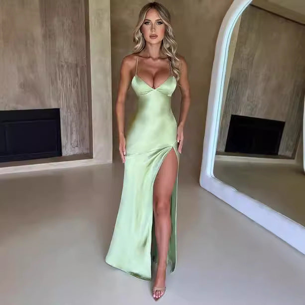 Damen Elegantes Maxikleid mit tiefem Schlitz und zarten Spaghettiträgern R&B