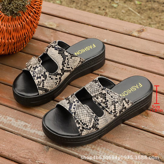 Damen Komfortable Slipper-Sandalen mit verstellbaren Klettverschlüssen und rutschfester Sohle R&B