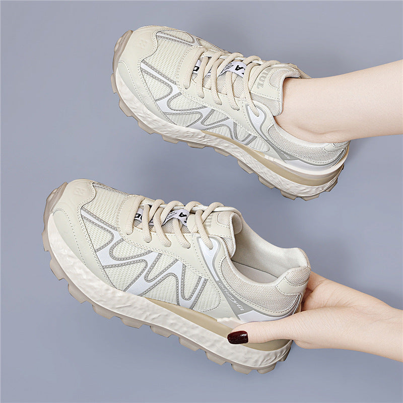 Damen Sportliche und robuste Sneakers mit rutschfester Außensohle R&B