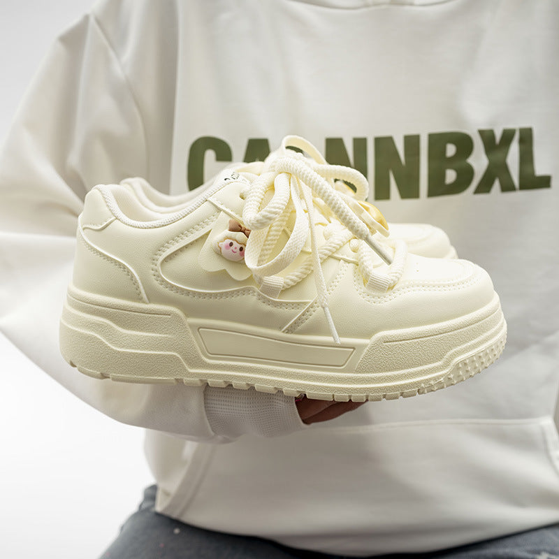 Damen Sneakers mit verspieltem Sternenmotiv und weicher Dämpfung