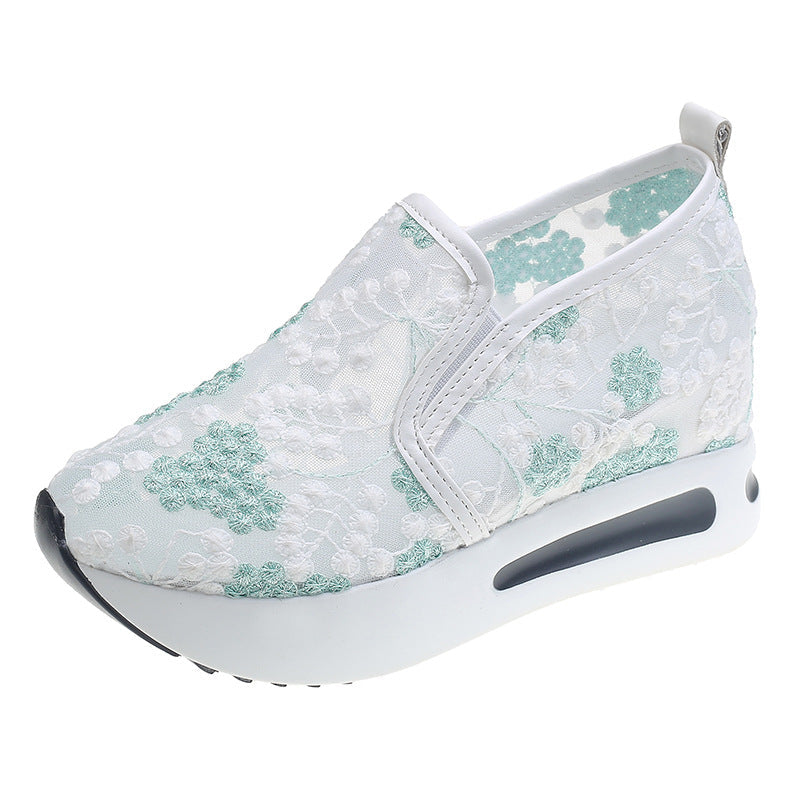 Damen Slip-On Sneaker mit modischem Blumenmusterdetail und bequemer Sohle R&B