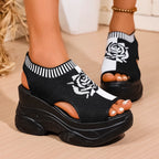 Damen Plateauschlupfschuhe mit floralen Akzenten R&B