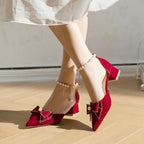 Damen elegante Pumps mit Perlenschleifen und Blockabsatz