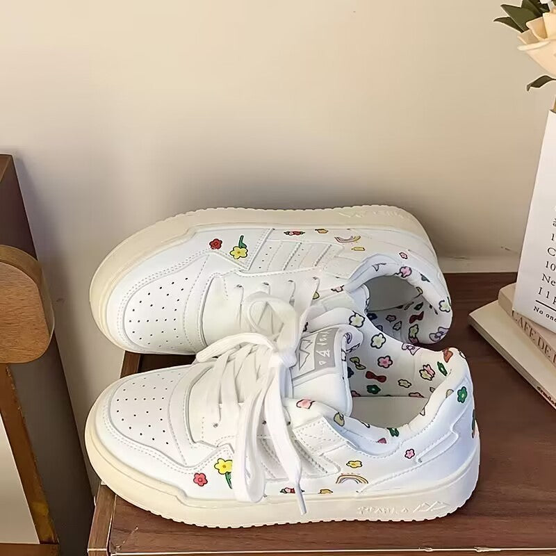Damen Sportliche Sneakers mit floralem Design R&B