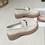 Damen Bequeme Mokassins mit modischen Schnallen-Details R&B