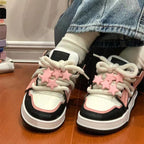 Damen Sportliche Sneaker mit verspieltem Sternenmotiv R&B
