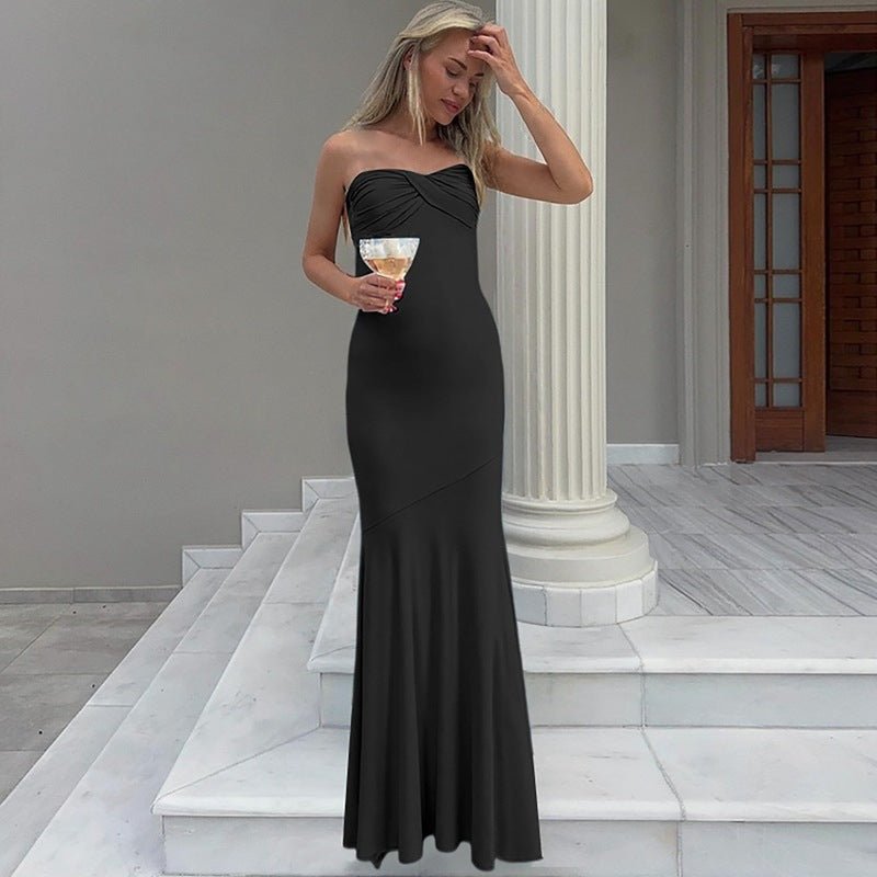 Damen Elegantes figurbetontes Maxikleid mit fledermausförmigem Dekolleté und fließendem Saum R&B
