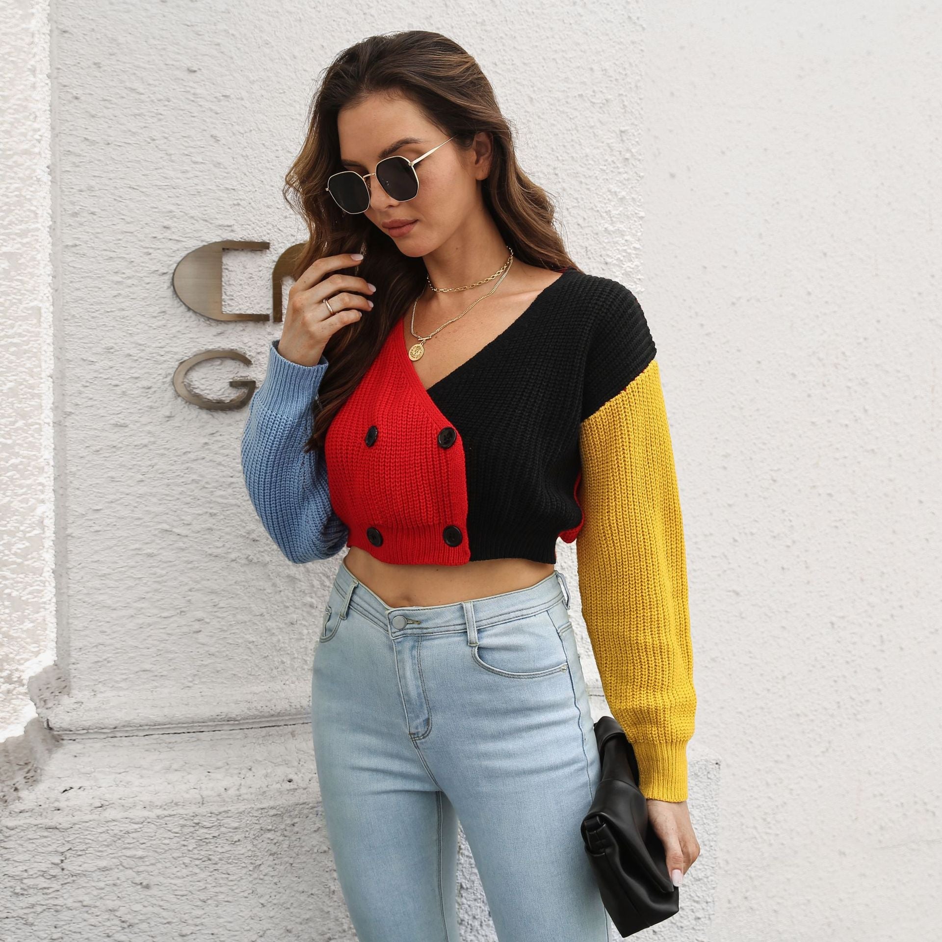 Damen cropped Strickjacke mit modischem Farbblock-Design R&B