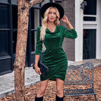 Damen Mini-Kleid aus schimmerndem Samt mit eleganter Silhouette und langen Ärmeln R&B