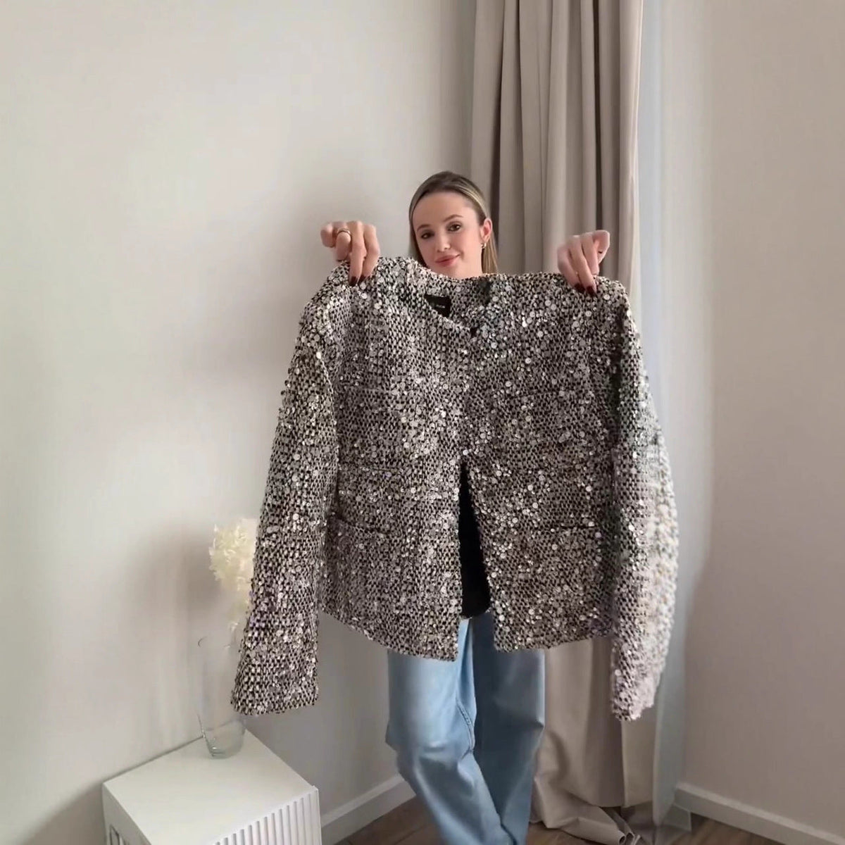 Damen nan gefütterte Bouclé-Kurzjacke mit Paillettenbesatz, Rundhalsausschnitt und offener Front R&B