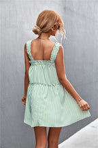Damen Wickelkleid mit Rüschendetails und schmalen Trägern R&B