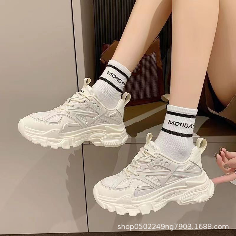Damen Sportliche Sneakers mit robustem Obermaterial und atmungsaktiver Netzstruktur R&B