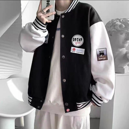 Herren Collegejacke mit praktischen Taschen und Stickereien R&B