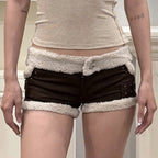 Damen Zarte Biker-Shorts mit Fleece-Besatz und Metallnieten R&B
