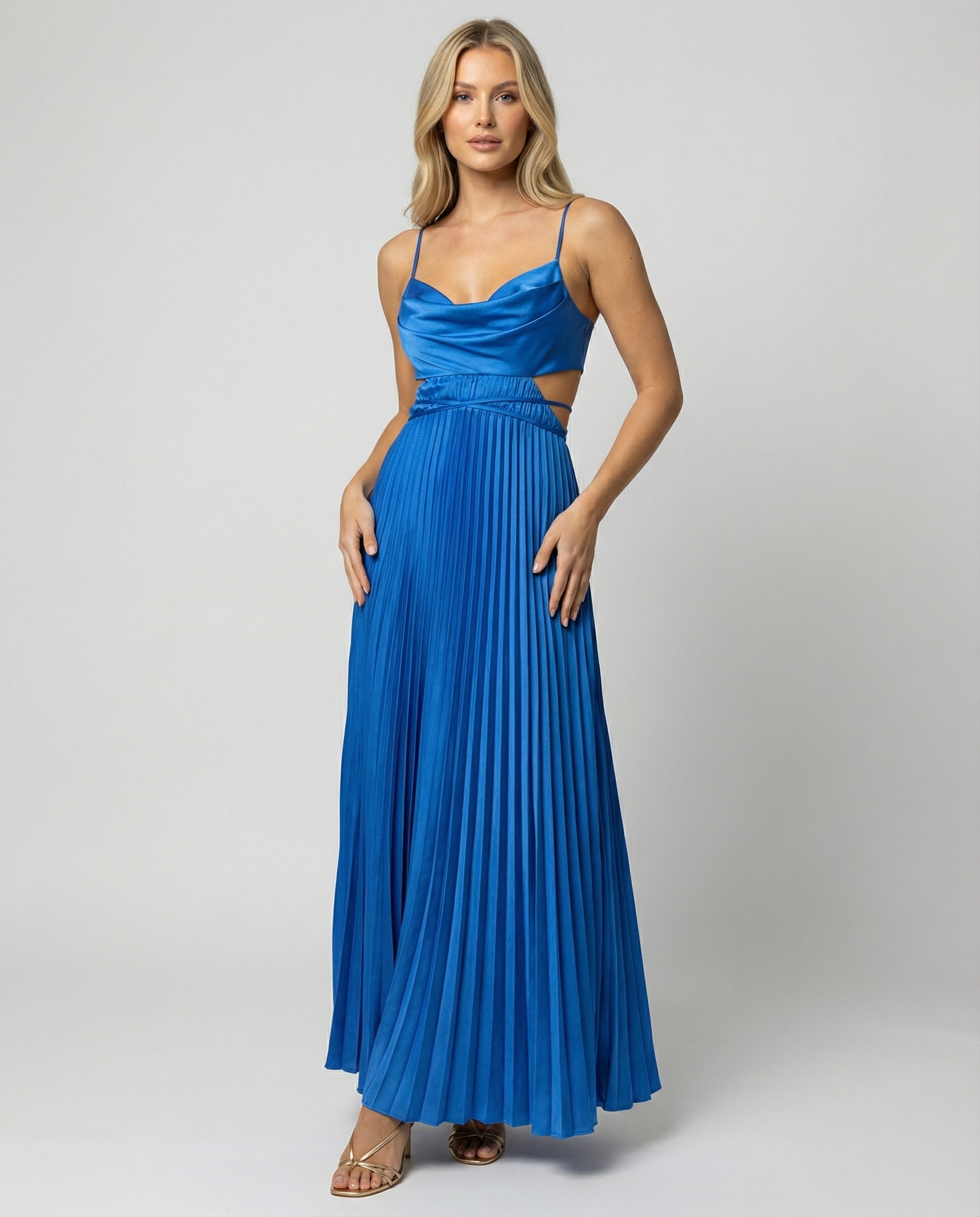 Damen Satin Maxikleid mit Faltenrock und Cut-Out