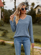 Damen Wohlfühlpullover mit geripptem Design und V-Ausschnitt R&B