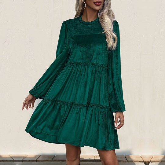 Damen Midikleid mit eleganten Rüschendetails aus sanftem Velvet R&B