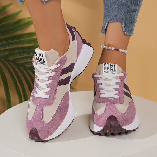 Damen nan retro-inspirierte Plateausneaker aus Veloursleder-Optik mit profilierter Gummisohle R&B