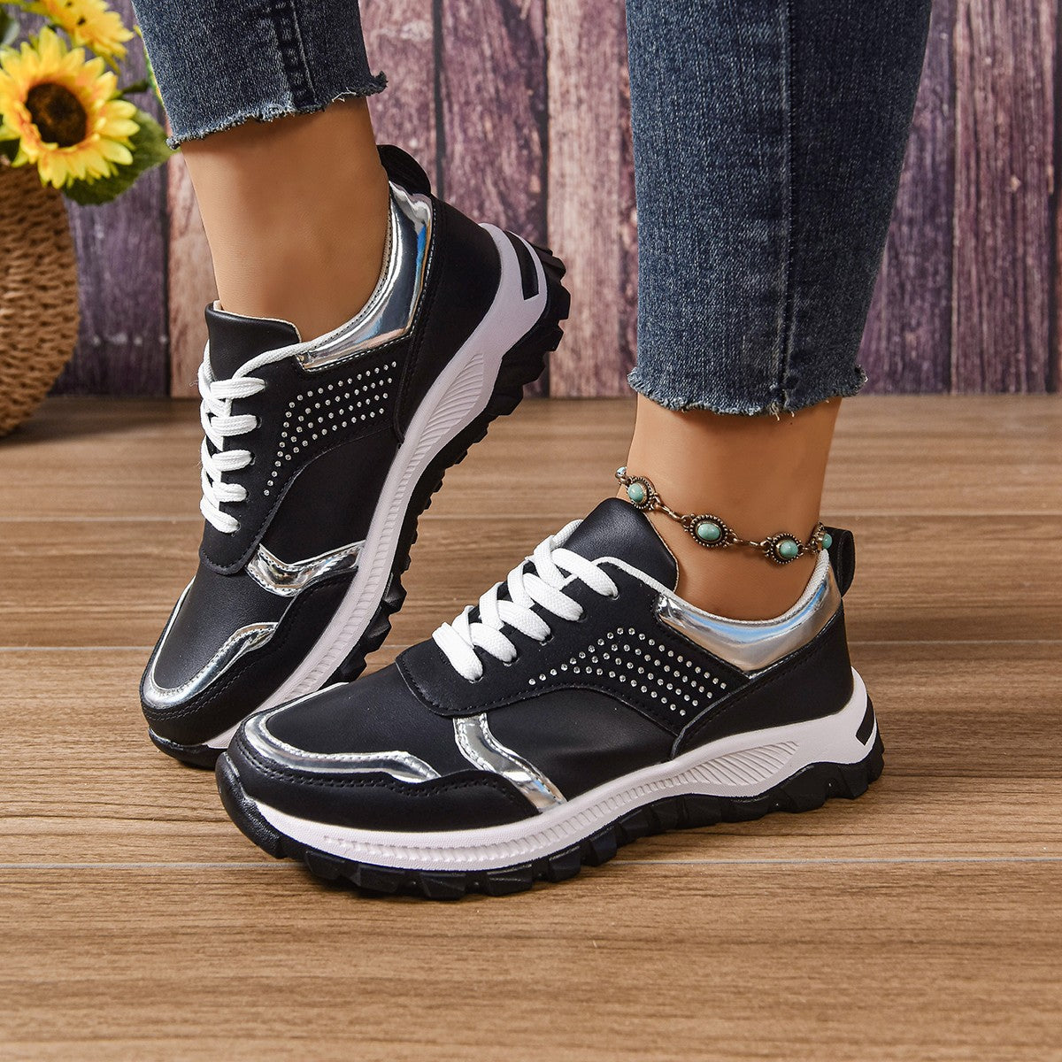 Damen Sportliche Sneakers mit reflektierendem Obermaterial R&B