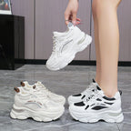 Damen Sportliche Sneaker mit atmungsaktiver Mesh-Oberfläche und robustem Sohlenprofil