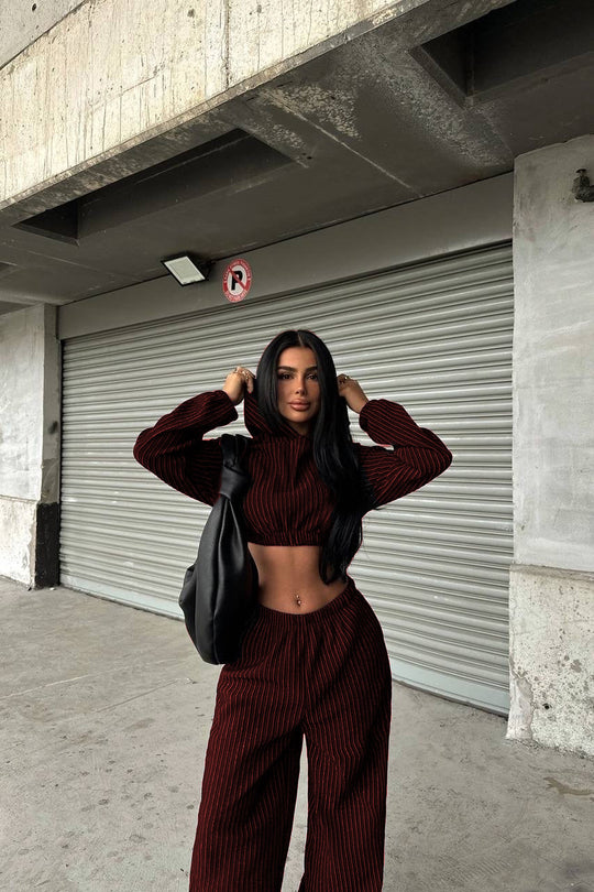 Damen modisches Streifen-Set mit cropped Oberteil und weit geschnittenen Hosen R&B