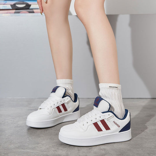 Damen Freizeitsneaker mit sportlicher Silhouette und atmungsaktiver Oberflächenstruktur R&B