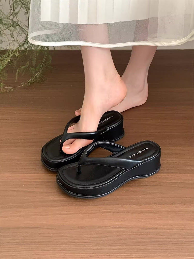 Damen trendige Wedge-Zehentrenner mit elegantem Obermaterial R&B