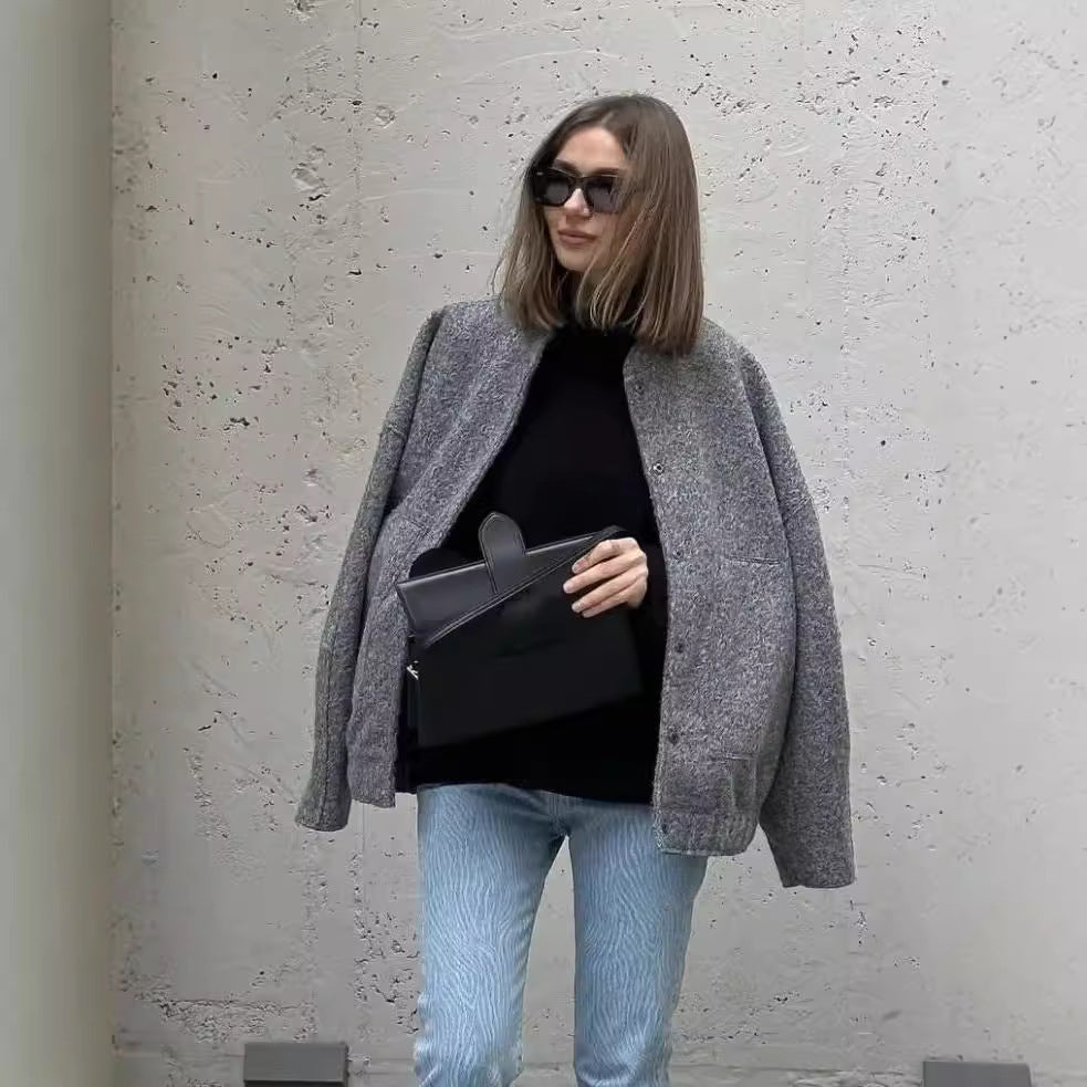 Damen Oversized Wolljacke im schlichten Design R&B