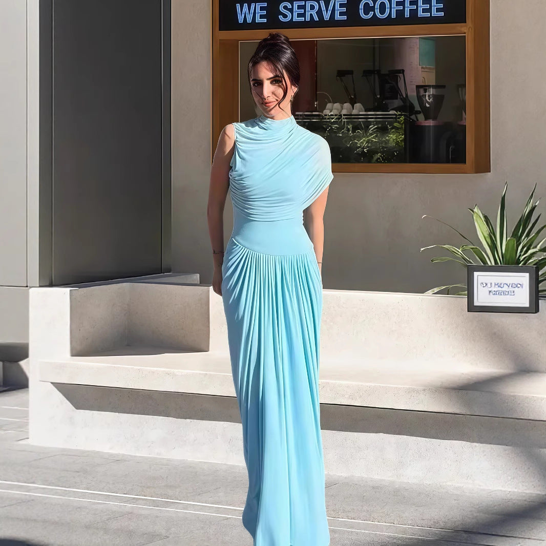 Damen Elegantes Maxikleid mit asymmetrischem Oberteil und sanften Drapierungen R&B