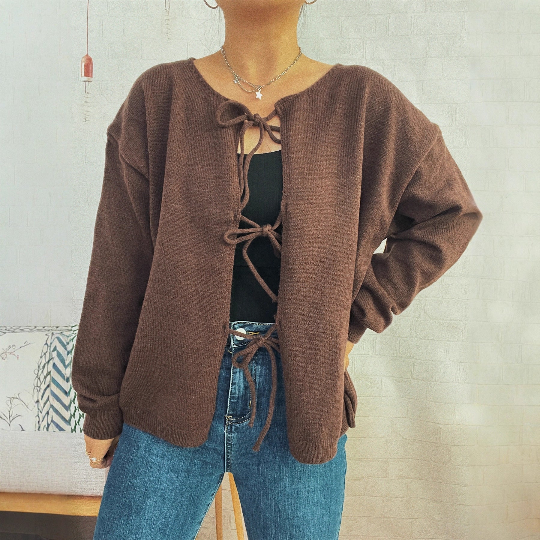Damen Strickjacke mit dekorativem Schnürdesign und weitem Schnitt R&B