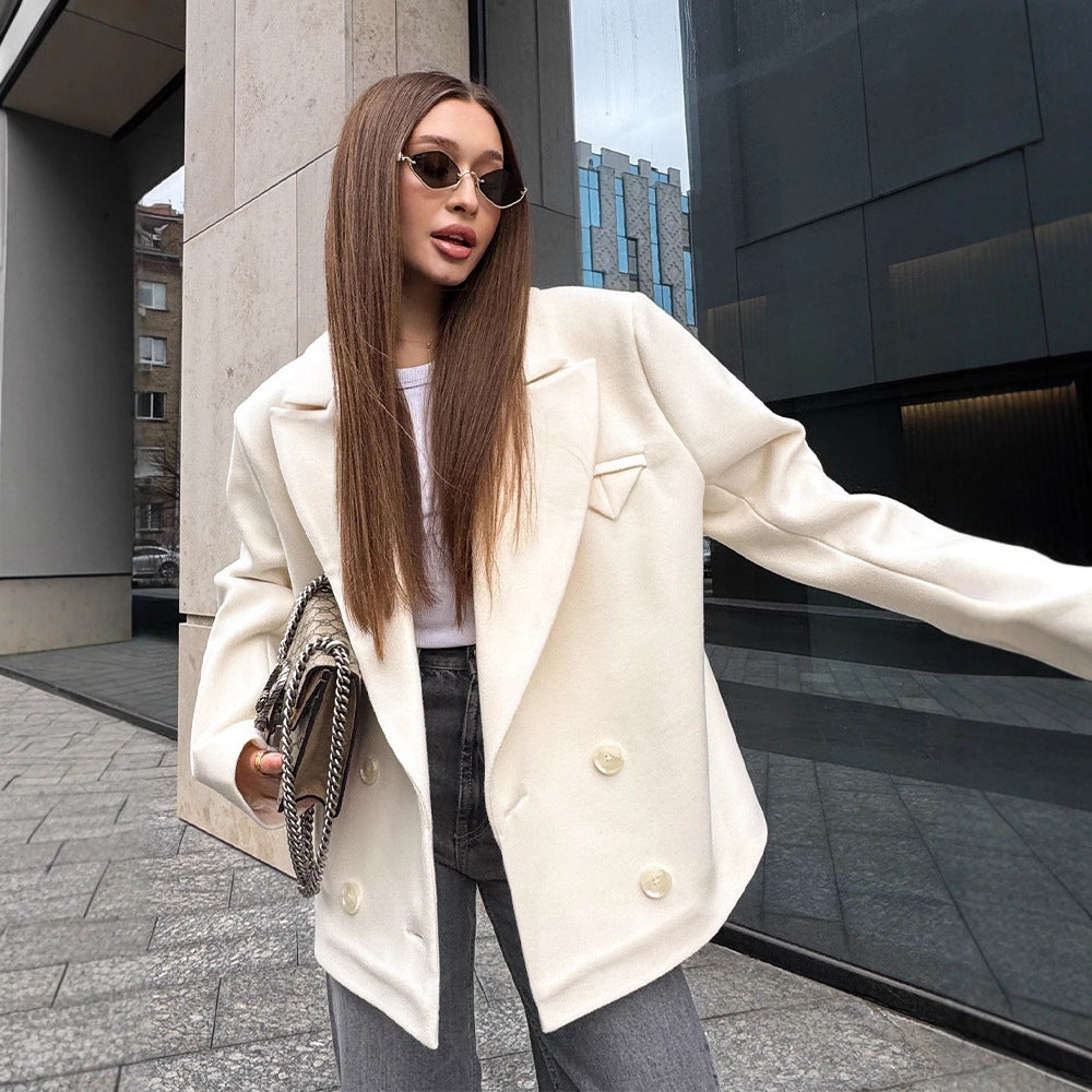 Damen Oversized Blazerjacke mit doppelter Knopfleiste und eleganten Details R&B