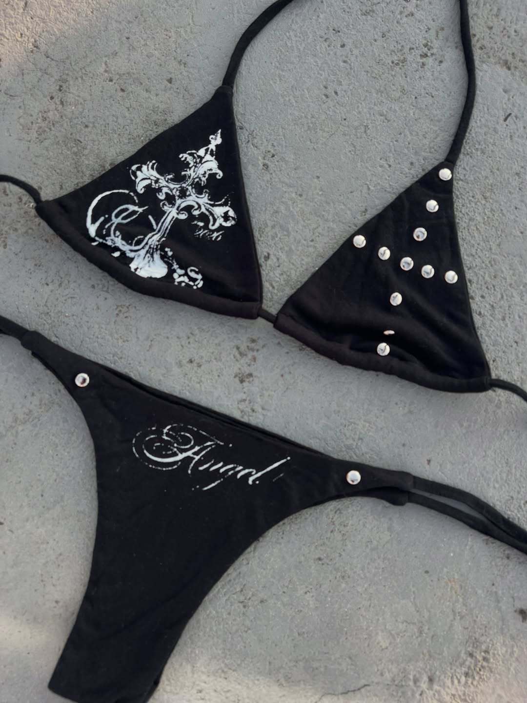 Damen Bikini-Set mit ausgefallenen Details und einzigartigen Akzenten R&B
