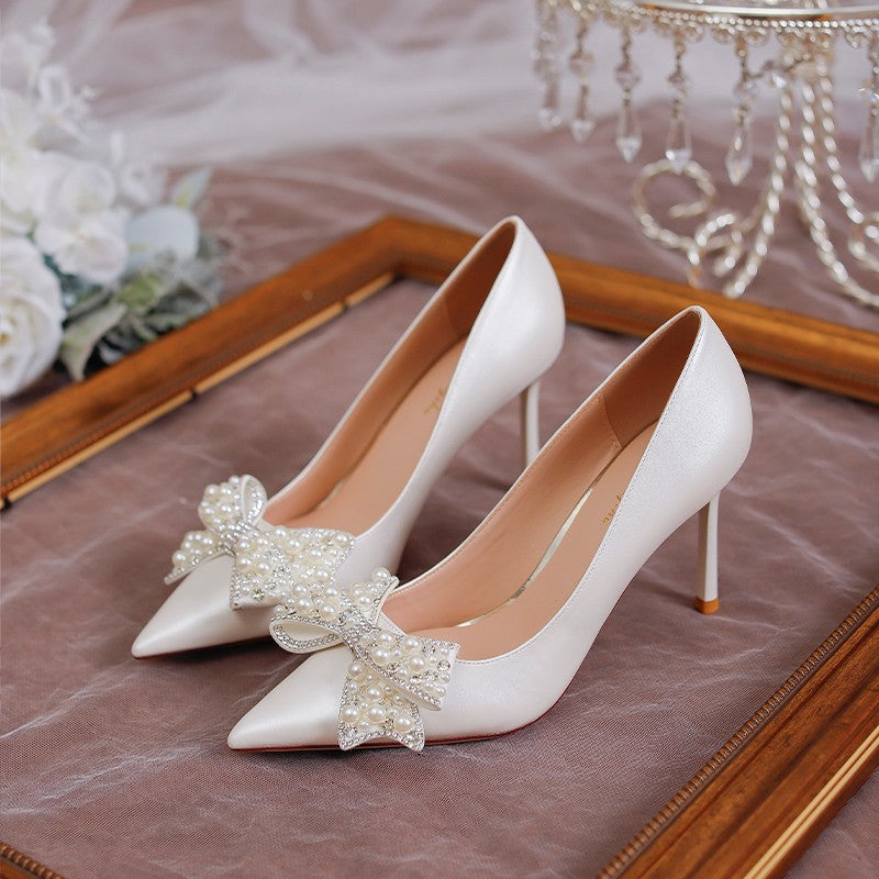 Damen Hochwertige Hochzeitspumps mit Perlenapplikation und raffiniertem Schleifendetail R&B