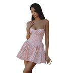 Damen Mini-Kleid mit frischem Blumenmuster und femininem Schnitt EB