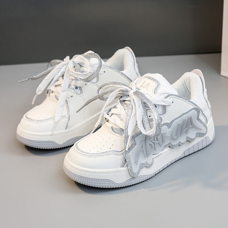 Damen Sneakers mit glänzenden Akzenten und einzigartigem Design R&B