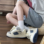 Damen Sportliche Sneaker mit atmungsaktiver Oberflächenstruktur und modischem Design R&B